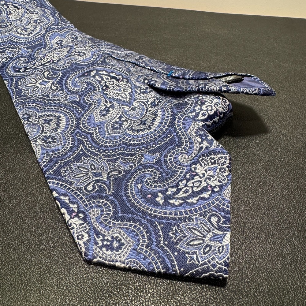 Hugo Boss Tie Men OS Blue Paisley 100% Silk Jacquard‎ Italy Luxury Business